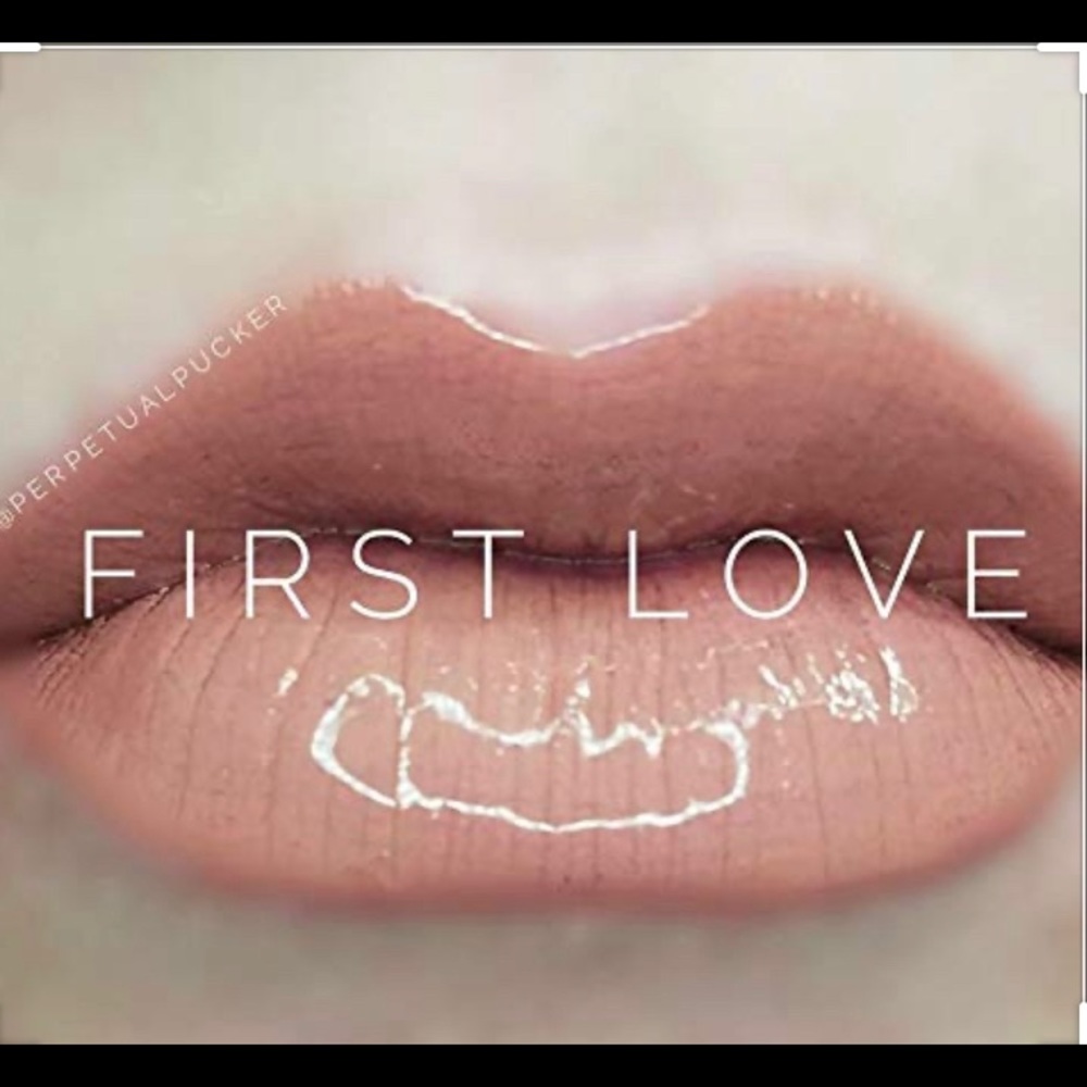 Lipsense Bundle - Picture 2 of 4